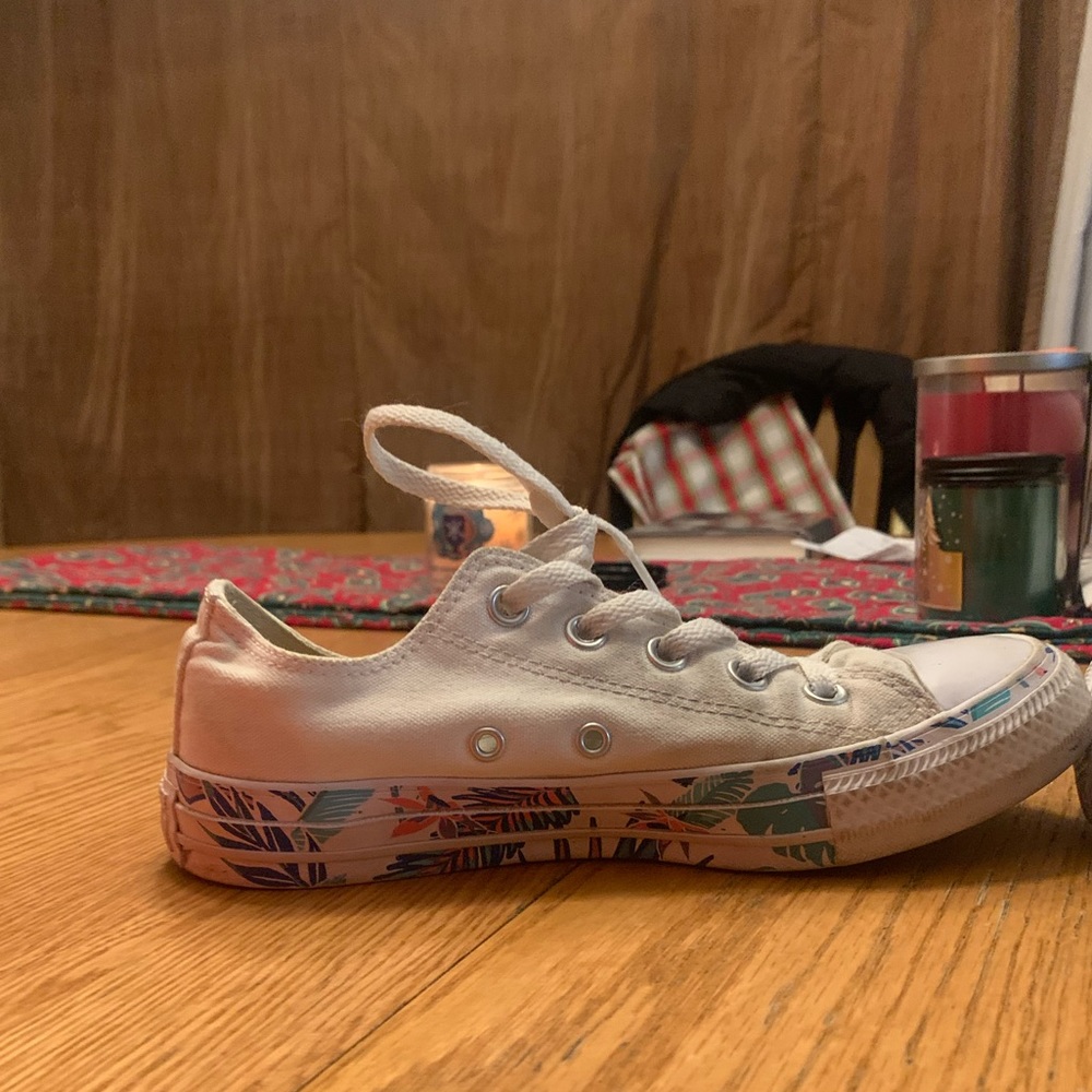 Hawaiian colored converse